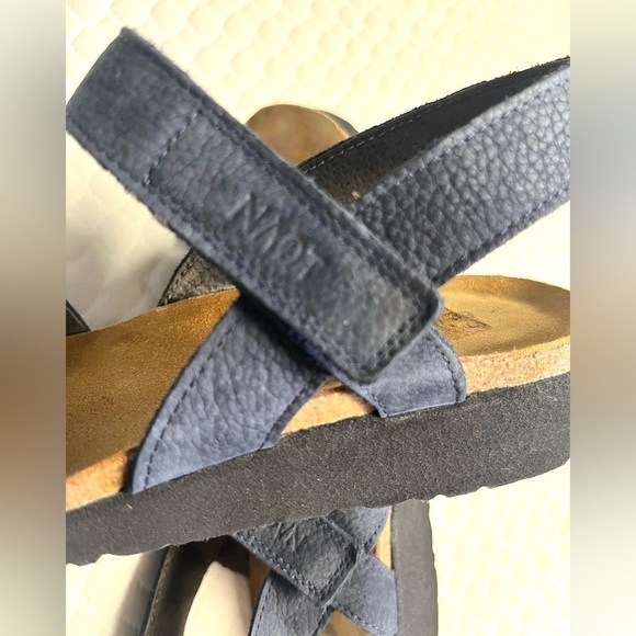 Naot Kayla Navy Blue Suede Leather Comfort Sandal Anatomic Cork 
Sz 39EU 8-8.5US - Picture 6 of 10